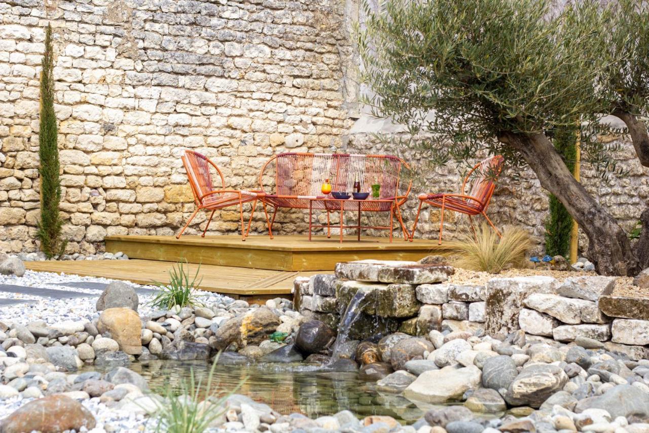 Cit'Hotel Le Commerce Saujon Exterior photo